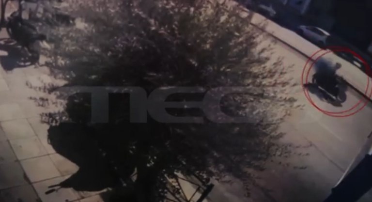 Προφυλακιστέος ο διανομέας με το κατσαβίδι  Τι υποστήριξε