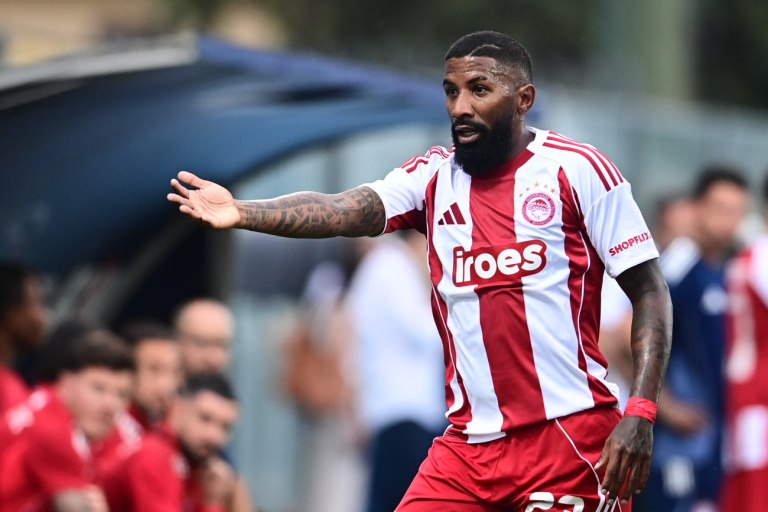 Η αποστολή του Ολυμπιακού για το ματς με την Πάφο, παρών ο Ροντινέι