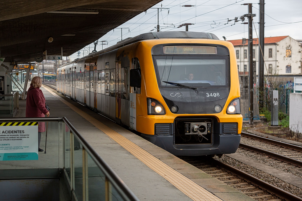 H μεγαλύτερη σιδηροδρομική σύμβαση στην ιστορία της Πορτογαλίας  153 νέα τρένα και νέο εργοστάσιο παραγωγής