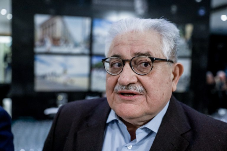 Τέμπη: Πυρά Τζαβάρα κατά κυβέρνησης  Υπόθαλψη εγκληματία, εξαφάνισε το αποδεικτικό υλικό