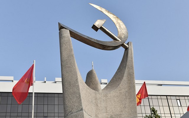 Η Πολιτική Απόφαση του 22ου