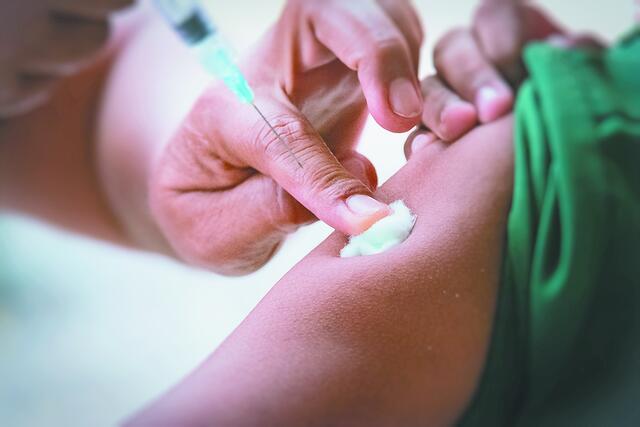 Ξεκινάει ο εμβολιασμός