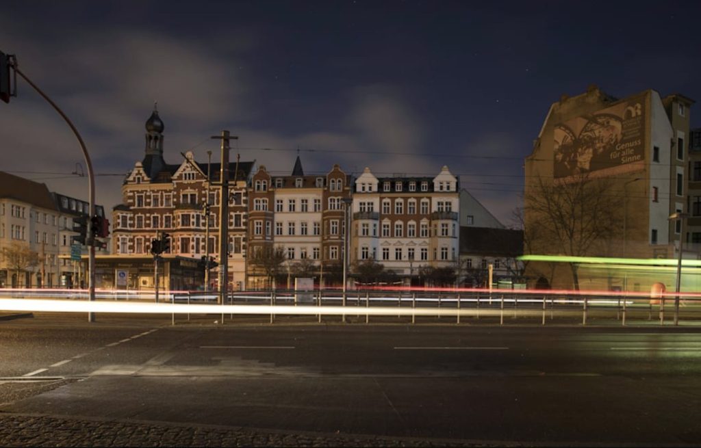 Διακοπές ρεύματος στο Βερολίνο  Οι Αρχές κάνουν λόγο για εμπρησμούς στους πυλώνες