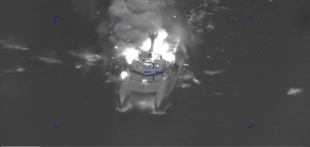 Πώς εξόντωσαν οι ΗΠΑ τα πλοία των Ιρανών  Νέα βίντεο με τα τρομακτικά πλήγματα