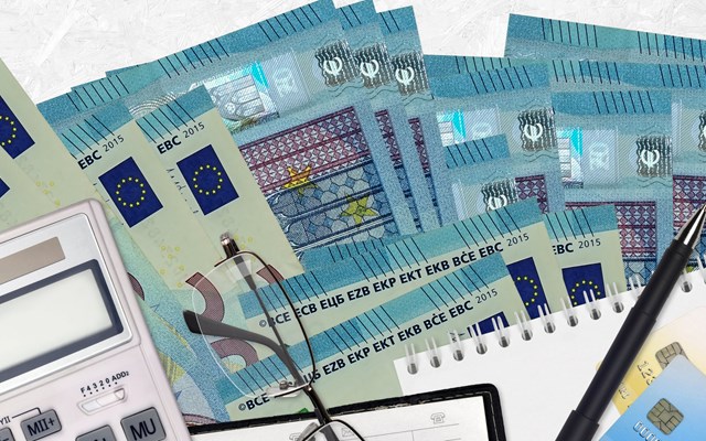 Mέχρι τέλος Νοεμβρίου η κατοβολή του επιδόματος των 250 ευρώ