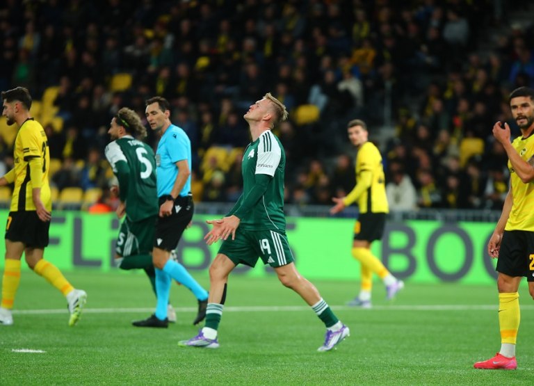 Παναθηναϊκός: Ασυνεννοησία στην άμυνα, σε 1-3 μειώνει η Γιουνγκ Μπόις (vids)