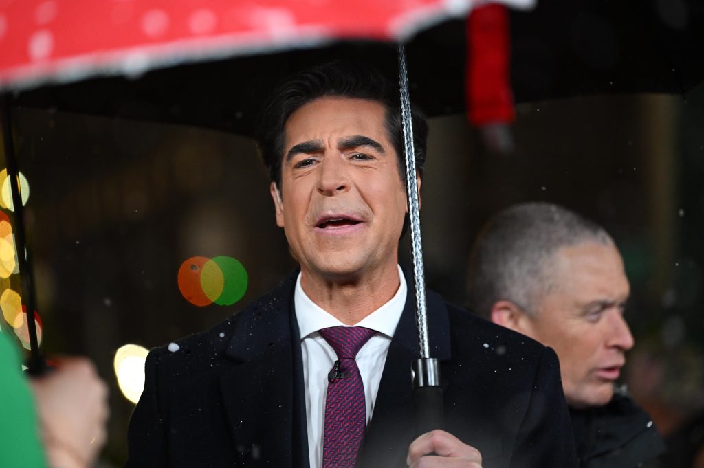 Παρουσιαστής του Fox News προέτρεψε να βομβαρδιστεί το κτίριο του ΟΗΕ  Ζήτησε συγγνώμη