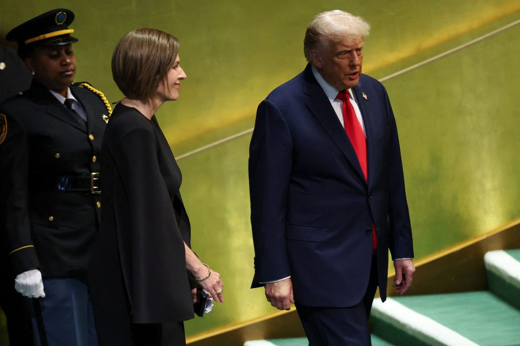 Η Ευρώπη αποκρυπτογραφεί την νέα στάση Τραμπ για την Ουκρανία  Συνάντηση κεκλεισμένων των θυρών Ρούμπιο  Λαβρόφ