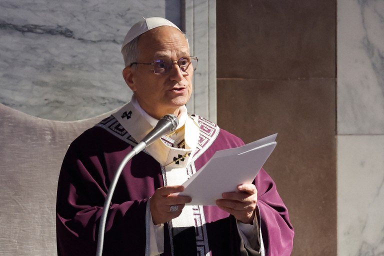 Πάπας Λέων για τον πόλεμο στο Ιράν: Σταματήστε τη δίνη της βίας πριν μετατραπεί σε οριστικό βάραθρο