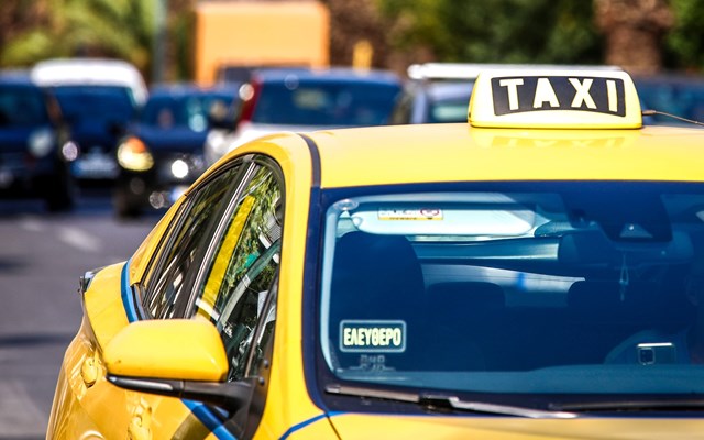Ταξί:  Νέα 18ωρη απεργία από σήμερα τα μεσάνυχτα ως τις 6 μ.μ. τη Δευτέρα