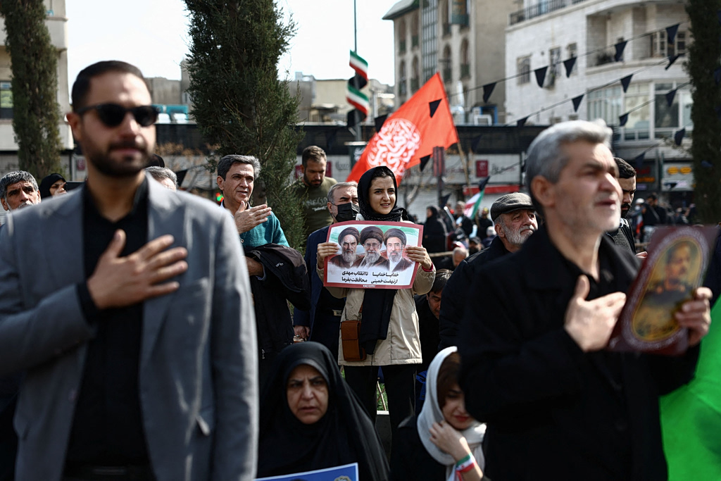 WSJ: Ντοκουμέντα διείσδυσης