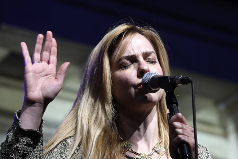 Αντιπολεμική συναυλία για τη Γάζα: Κατάμεστα τα Προπύλαια  Ετοιμάζεται νέα ελληνική αποστολή του Global Sumud Flotilla