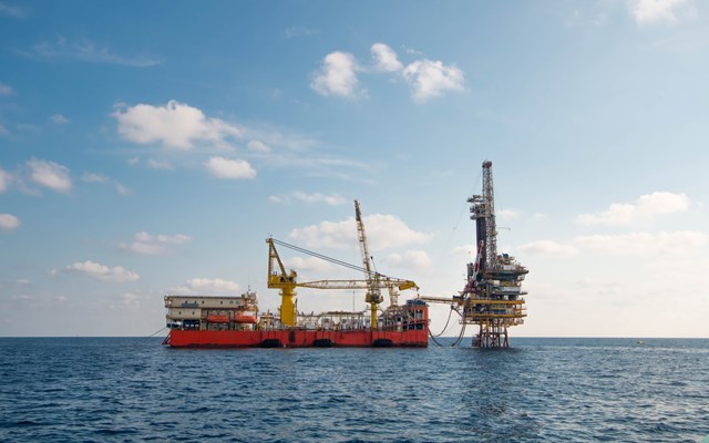 Eπίσημη προσφορά για το αέριο της Κρήτης από την κοινοπραξία της αμερικανικής Chevron με την Helleniq Energy