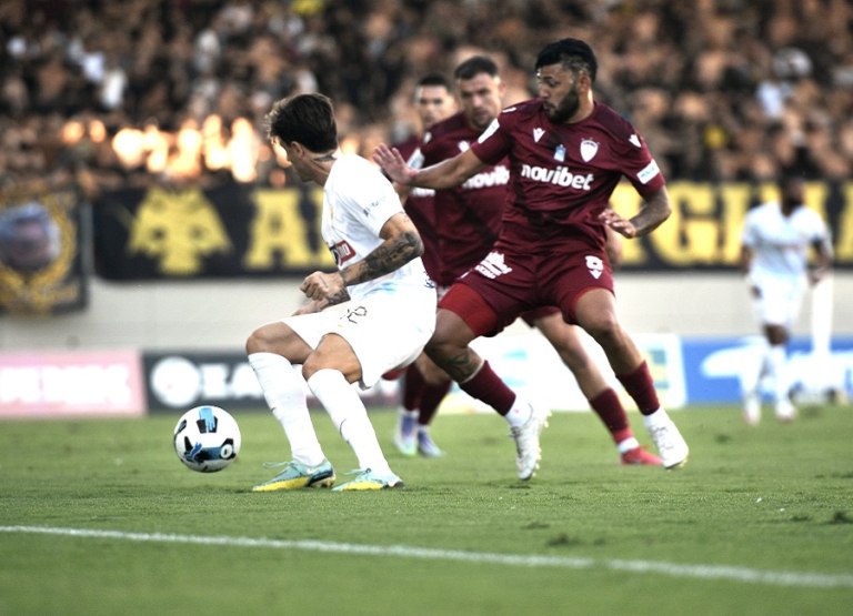 LIVE: ΑΕΛ  ΑΕΚ