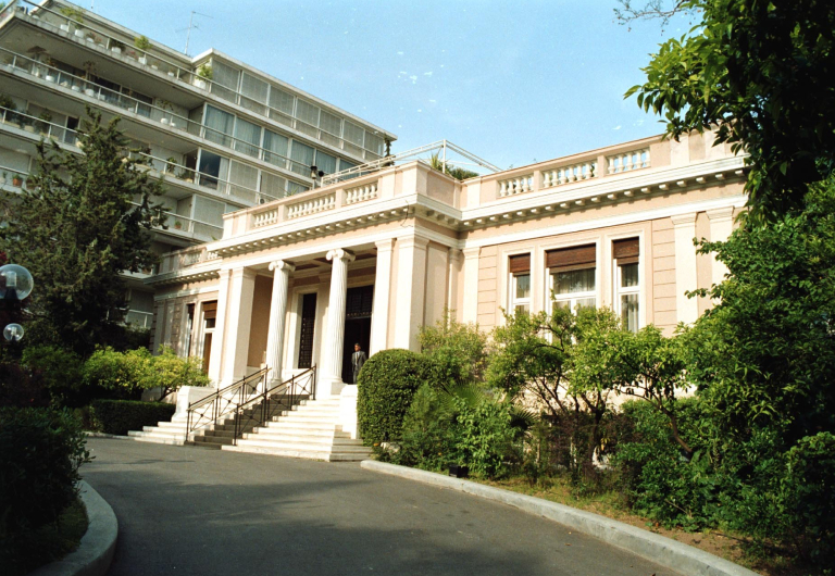 ΕΛ.ΑΣ.: Στήνουν anti-drone σύστημα και στο Μαξίμου