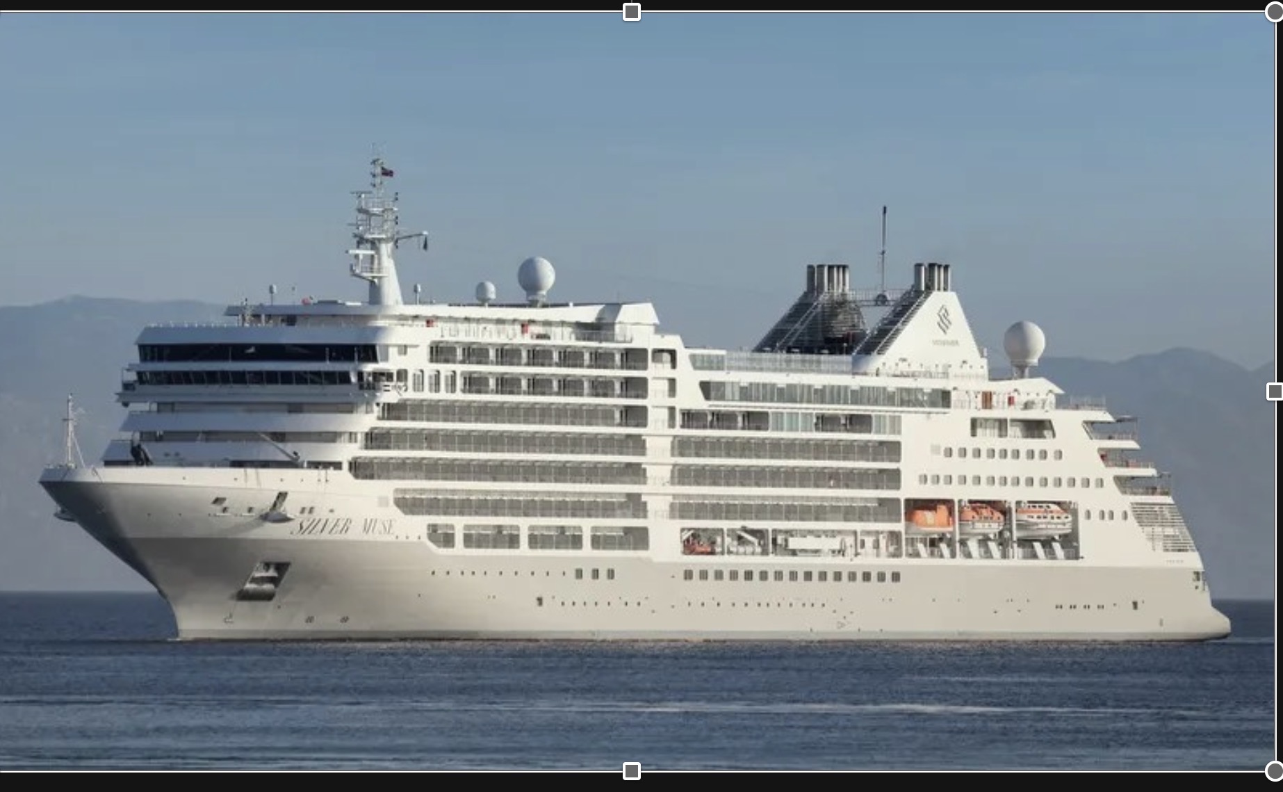 Κατάπλους κρουαζιερόπλοιου SILVER MUSE στο λιμάνι του Βόλου