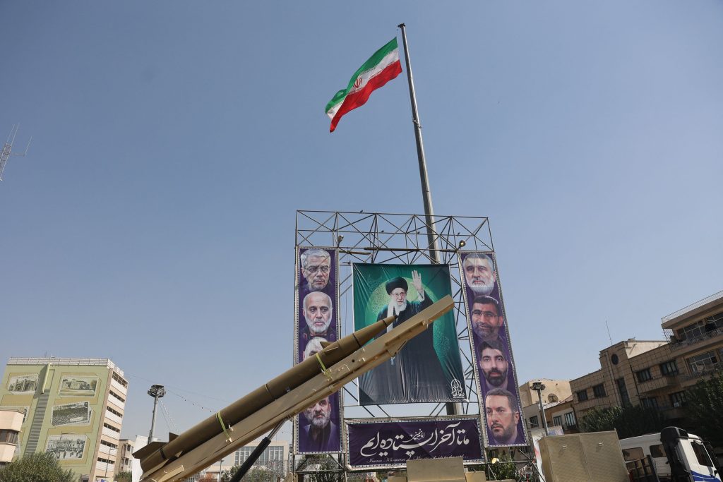 Πυρηνικό πρόγραμμα Ιράν: Η Τεχεράνη ανακαλεί τους πρεσβευτές της στη Γερμανία, τη Γαλλία και το Ηνωμένο Βασίλειο