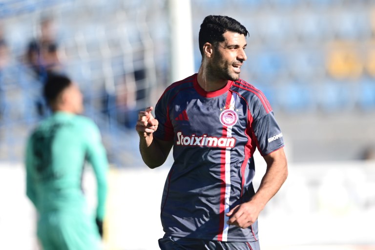 Ο Ταρέμι είναι υποψήφιος για το βραβείο του Καλύτερου Ασιάτη του εξωτερικού