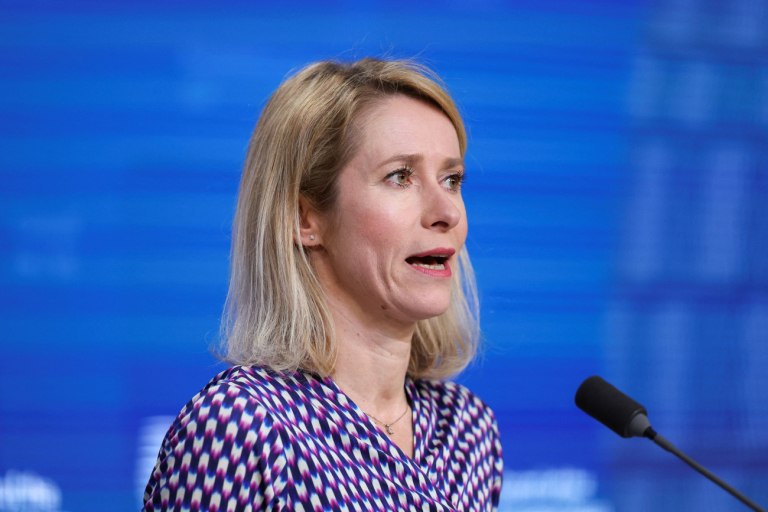 Προς το παρόν αποκλείεται η επέκταση της εντολής της επιχείρησης AΣΠΙΔΕΣ στο Ορμούζ, δήλωσε η Κάγια Κάλας