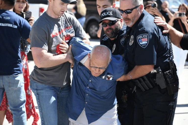 Τσάρλι Κερκ: Ο ηλικιωμένος που συνελήφθη αρχικά, αντιμετωπίζει κατηγορίες για παρεμπόδιση δικαιοσύνης