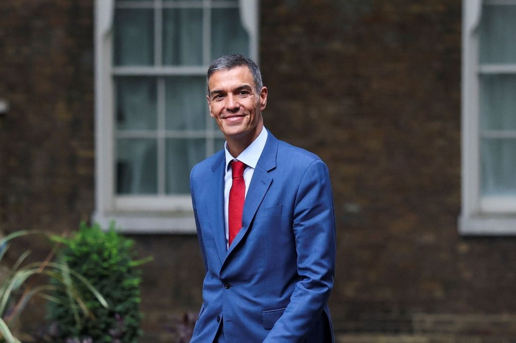 Η Ισπανία αυξάνει την πίεση στο Ισραήλ με εμπάργκο όπλων και νέες κυρώσεις