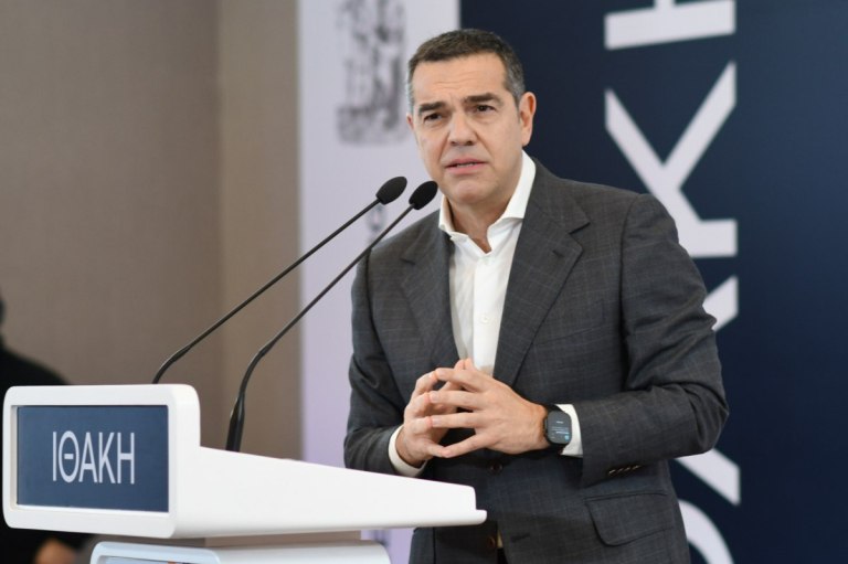 Η πυξίδα του Τσίπρα δείχνει Αλεξανδρούπολη  Παρουσίαση της Ιθάκης, μήνυμα για εθνικά και πιέσεις για το κόμμα