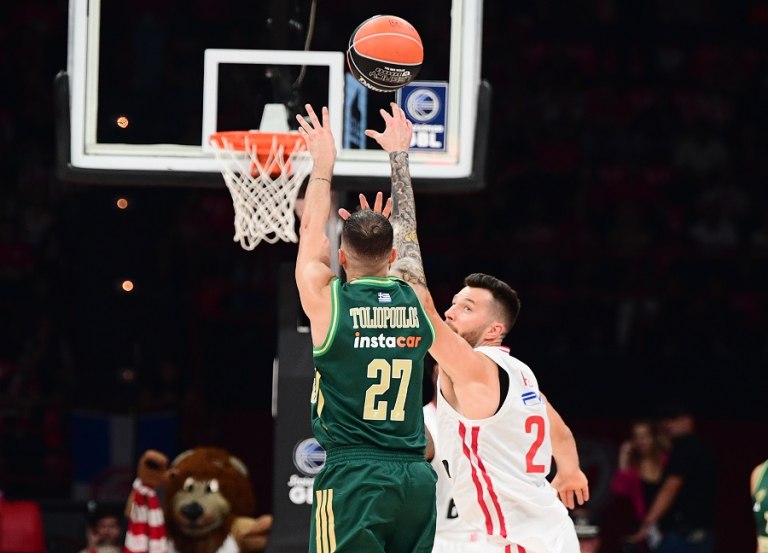 Ολυμπιακός  Παναθηναϊκός: Το κρεσέντο του Τολιόπουλου  14π. με 4/5 τρίποντα σε 5 λεπτά!