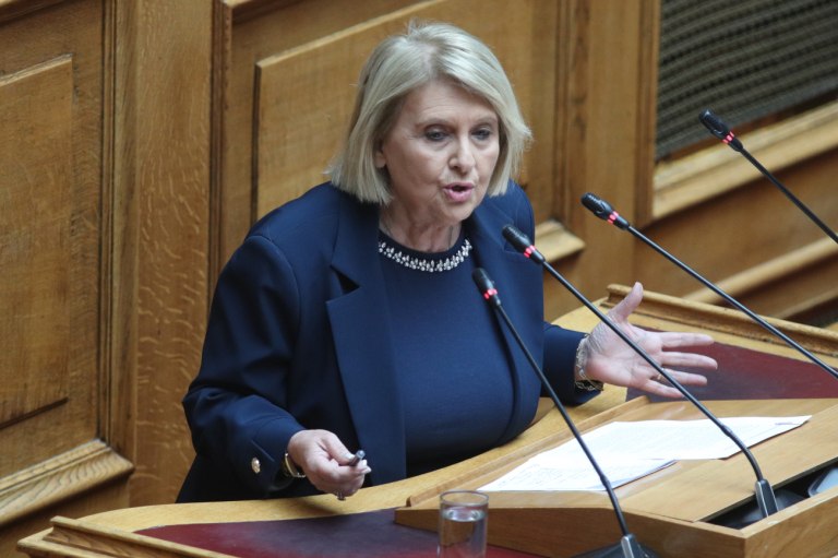 Νέα ακρότητα Βούλτεψη: Χαρακτήρισε τη Κοβέσι απαράδεκτη  Ο ΣΥΡΙΖΑ καλεί τον Μητσοτάκη να πάρει θέση