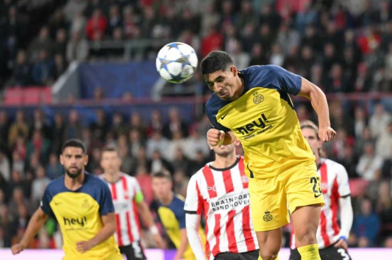 Αϊντχόφεν  Ουνιόν Σεν  Σιλουάζ (1-3): Έγραψαν ιστορία οι Βέλγοι