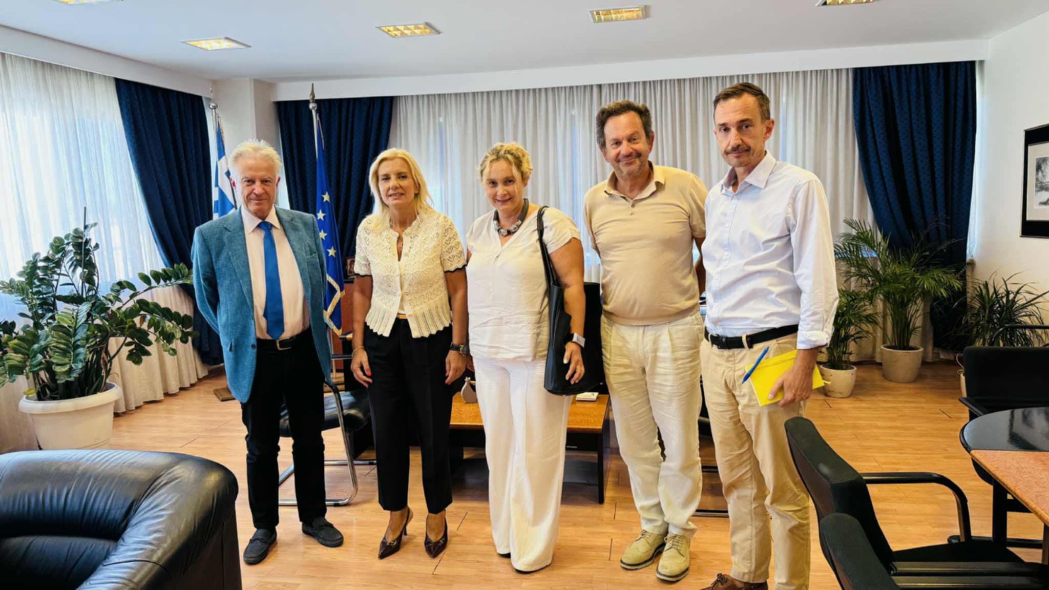 Θεσμικά ζητήματα λειτουργίας του δήμου στη συνάντηση Συμμαχίας για το Βόλο με τη Ρένα Καραλαριώτου