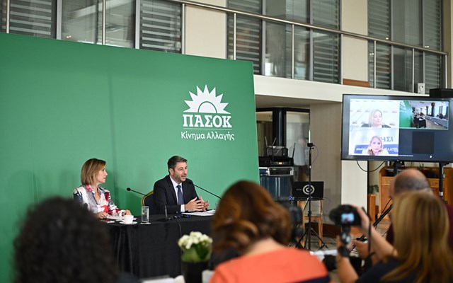 N. Ανδρουλάκης: Το πρόγραμμά μας οικοδομεί μια Ελλάδα για όλους - Πρέπει να αλλάξει κυβέρνηση η χώρα