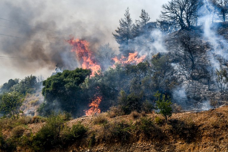 Ολο και πιο συχνές οι σπάνιες μεγαπυρκαγιές