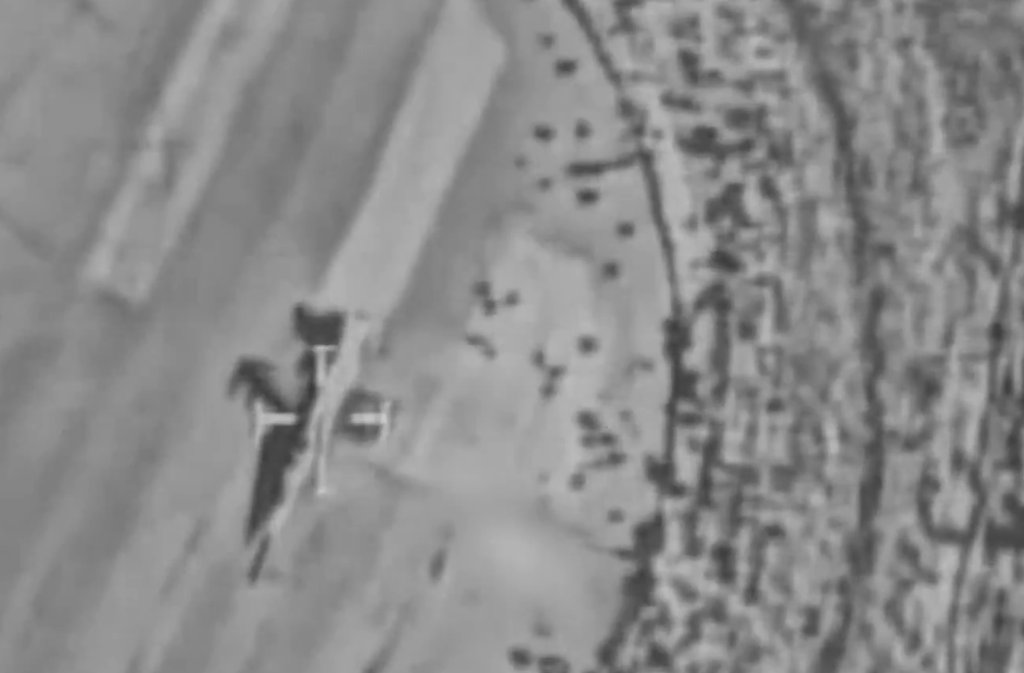 Ισραηλινές δυνάμεις βομβάρδισαν μαχητικά του Ιράν λίγο πριν απογειωθούν  Βίντεο που κόβει την ανάσα