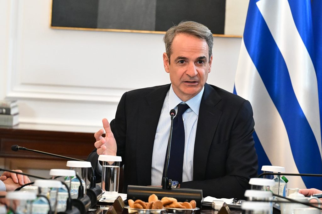 Γιατί πάει στη Λάρισα ο Μητσοτάκης  Ο Κάμπος, ο ΟΠΕΚΕΠΕ, ο Κ. Καραμανλής