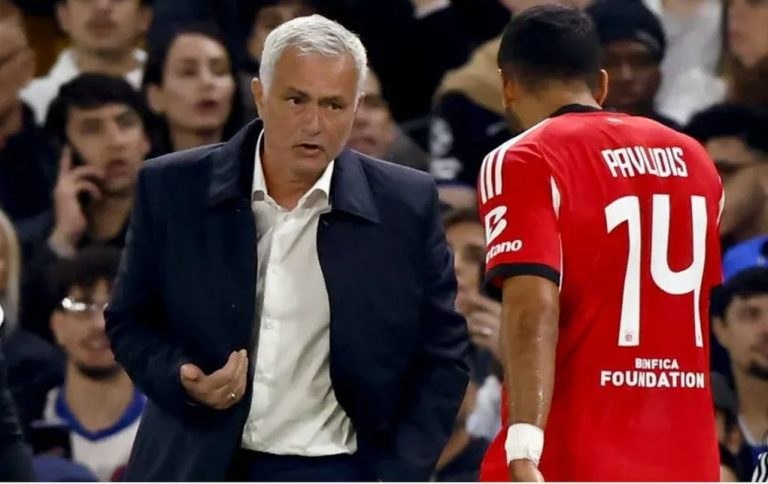 Ο Μουρίνιο αποθέωσε τον