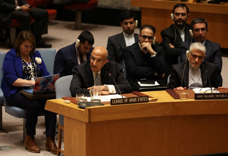 Έντονος διάλογος του πρέσβη των ΗΠΑ με τον Ιρανό στον ΟΗΕ: Να είστε ευγενής  Το καθεστώς σας σκοτώνει χιλιάδες