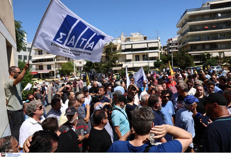 Ταξί: Νέα απεργία και προσφυγή στο ΣτΕ  Ανεξέλεγκτη είσοδος μεγάλων ιδιωτικών συμφερόντων