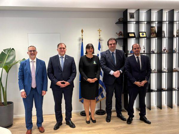 Πιερρεκάκης: Συνεργασία με τη Λάουρα Κοβέσι για θέματα απάτης