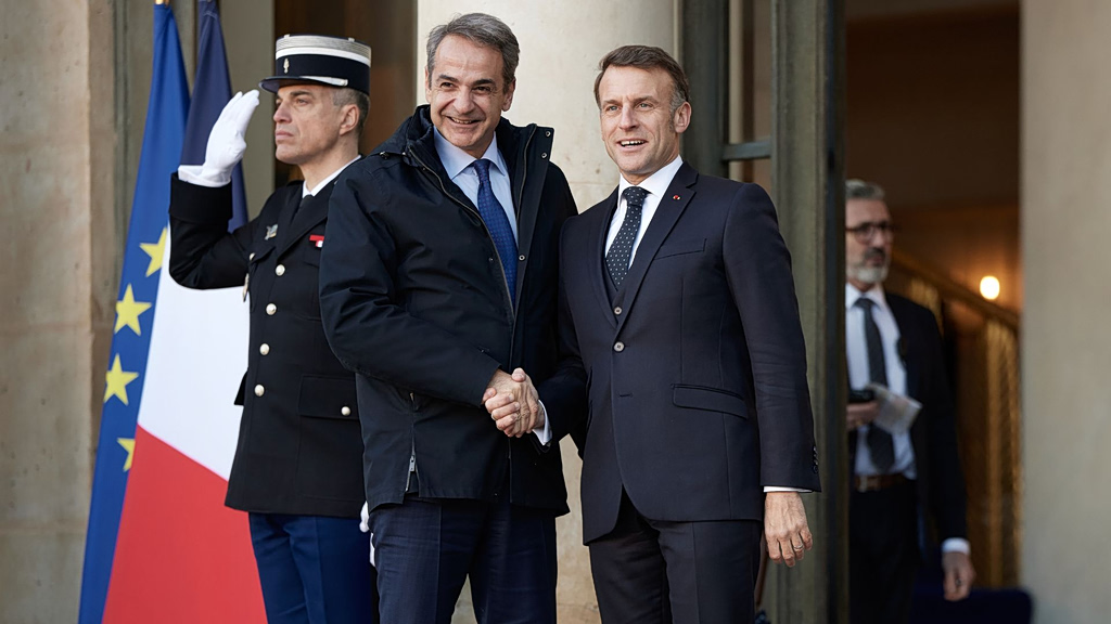 Τηλεφωνική επικοινωνία Μητσοτάκη  Μακρόν: Συζήτησαν και για την Κύπρο