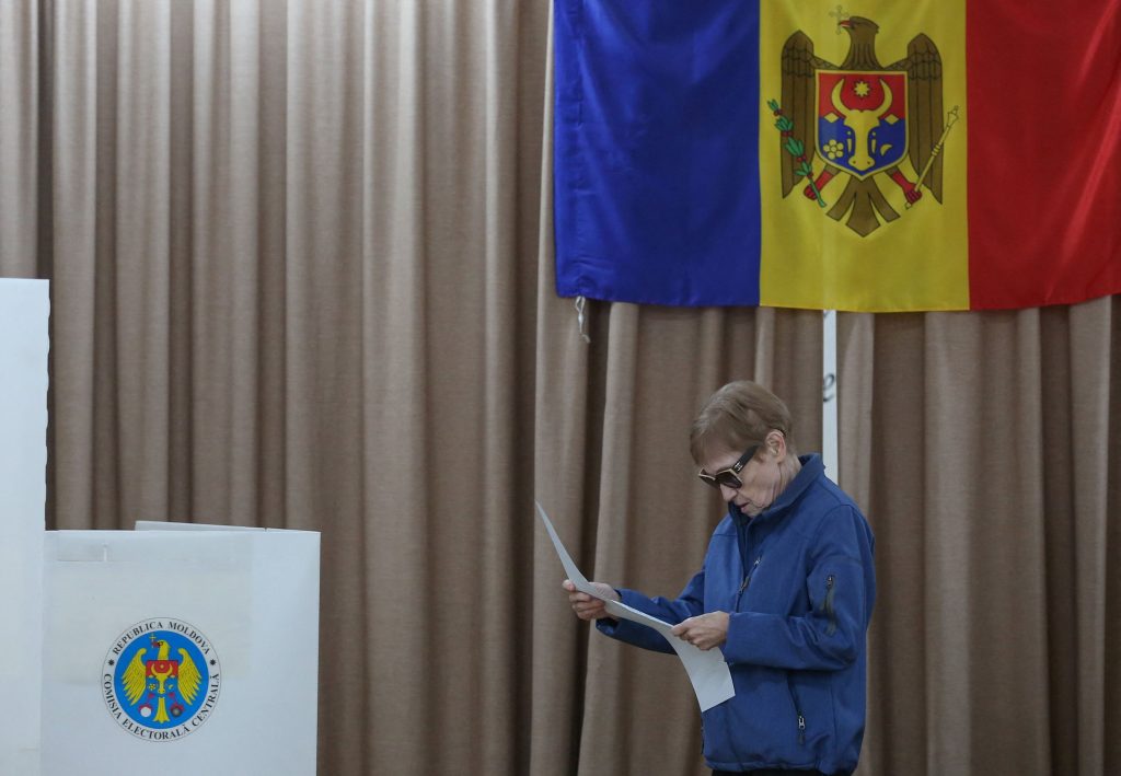 Κρίσιμες εκλογές στη Μολδαβία  Tαλάντευση ανάμεσα σε Δύση και Ρωσία