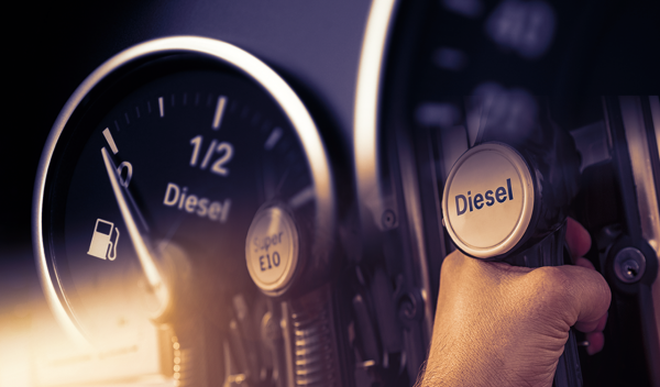 Καύσιμα: Αρκούν τα μέτρα της κυβέρνησης;  Πάνω από 2 ευρώ η βενζίνη