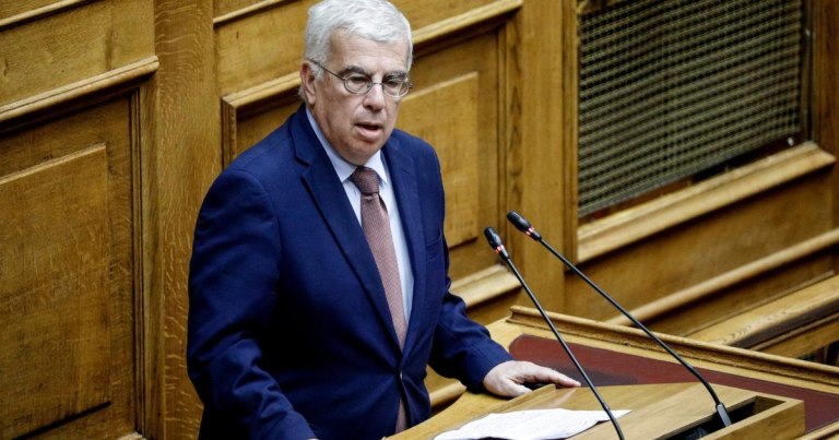 Αντιδράσεις Σιμόπουλου για τις αλλαγές στο ΔΣ της ΔΕΘ: Αποσύρετε τη διάταξη  Δυσκολεύομαι να στηρίξω την κυβέρνηση