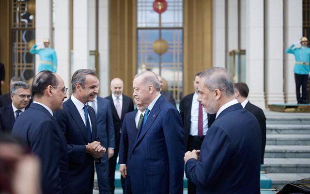 Ελληνοτουρκικά: Φουρτούνα στα ήρεμα νερά