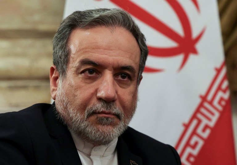 Ιράν: Λέει ότι κατέθεσε δίκαιη πρόταση για τα πυρηνικά για να αποφευχθεί η εκ νέου επιβολή κυρώσεων