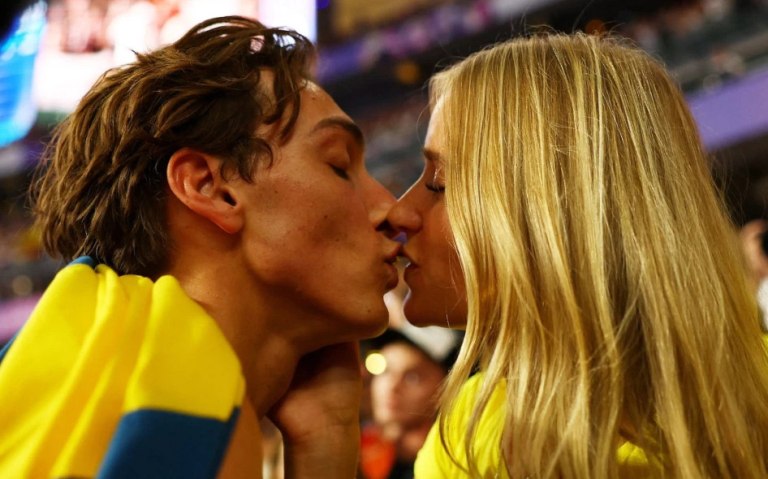 Ντεσιρέ: Ποια είναι η 22χρονη εντυπωσιακή σύντροφος του θρυλικού, Αρμάντ Ντουπλάντις (pics)