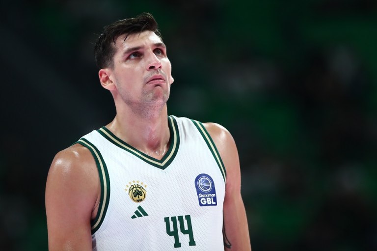 Παναθηναϊκός  ΠΑΟΚ 93-83: Ξεκίνημα με νίκη, πρωταγωνιστής ο Μήτογλου