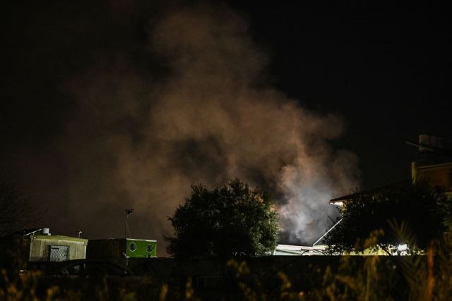 Πύραυλοι του Ιράν πλήττουν το Ισραήλ  Εκρήξεις στο Τελ Αβίβ και ως την Ιερουσαλήμ