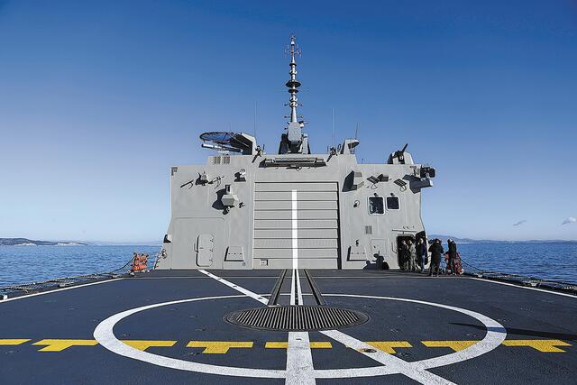 Η Ιταλία στέλνει φρεγάτα