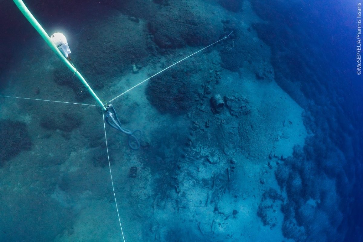 Μπρίκι Μέντωρ: Σημαντική ανακάλυψη στο ναυάγιο του Έλγιν  Ανεκτίμητο θραύσμα από γλυπτό