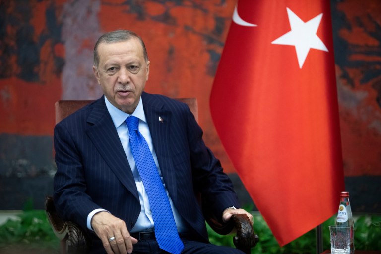 Ερντογάν: Θα πάρουμε το μερίδιό μας στη Μεσόγειο  Ικανοποιημένος από την συνάντηση με τον Τραμπ